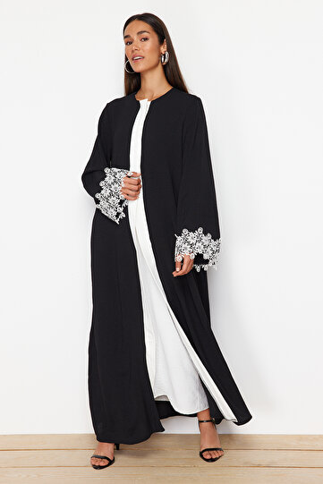 Cape & Abaya - Black - A-line