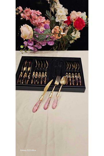 18-Piece Drop Crystal Model Pink Sweet Fork and Knife Set