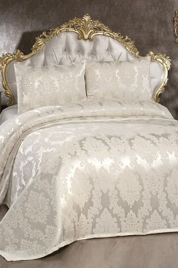 Earth Jacquard Chenille Bedspread Cream