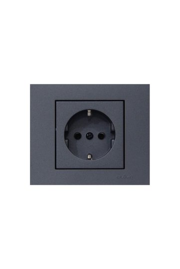 Grano Smoked Grounded Socket + Frame