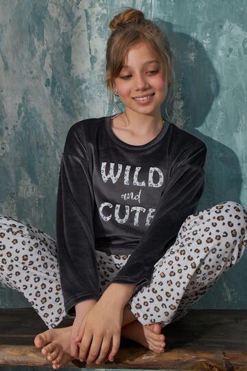 Smoked Cute Patterned Exclusive Velvet Girl's Pajama Set