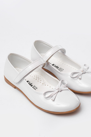 Girl's White Patent Leather Non-Slip Sole Mustache Ballerinas