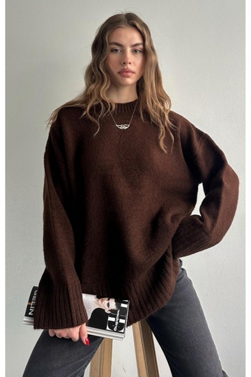 Women's Crew Neck Oversize Brown Knitwear Sweater