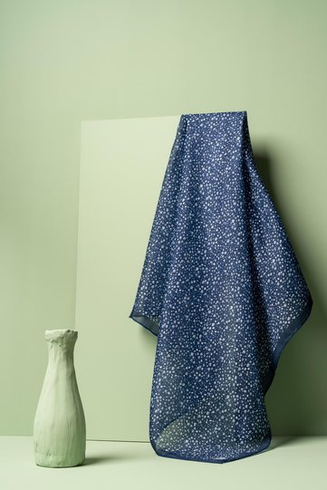 Women's Pebble Pattern Soft Scarf