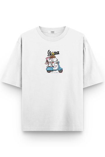 Vespa Motor Snoopy Printed Semi Oversized White T-Shirt 1145