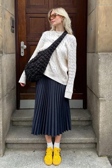 Navy Blue Pleated Women's Skirt Mg2318