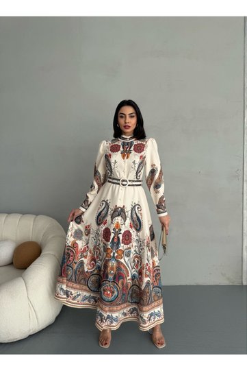 فستان قماش أطلس (يشمل الحزام)
