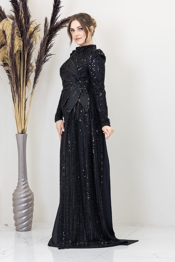 Bergüzar Evening Dress with Floral Detail on the Waist