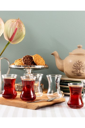 طقم فيكتورين مكون من 6 أكواب شاي