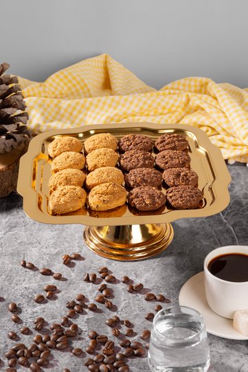 Luxury Daisy Gold Footed Cake, Cake, Cookies, Dessert, Treat, Dowry Presentation Serving Stand