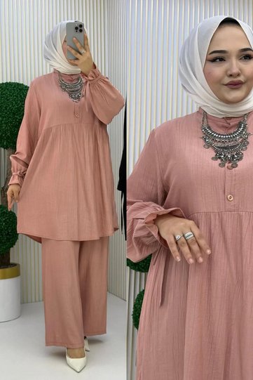 Lilyum Takim Strawberry Fabric Tunic Elastic Waist Trousers Stylish Comfortable Hijab Combination