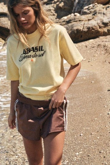 تي شيرت نسائي كبير الحجم مطبوع عليه Terra Do Sol Brazil مصنوع من القطن بنسبة 100%