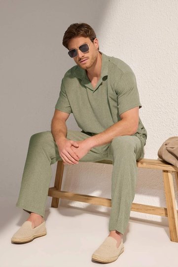 Mint Oversize/Wide Cut Textured Knitted Polo Neck T-Shirt Tmnss25Po00045