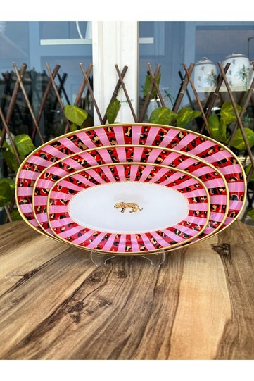 Pink Leopard 3 Boat