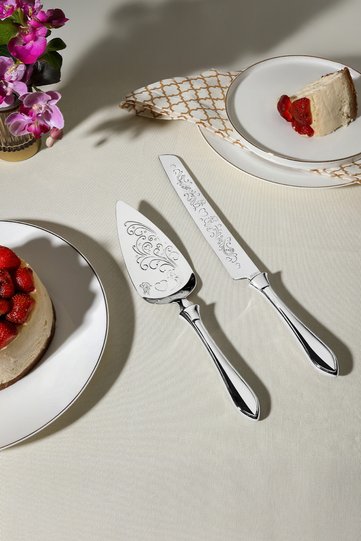 Defne Sade 2 Piece Stainless Steel Cake Serving Set