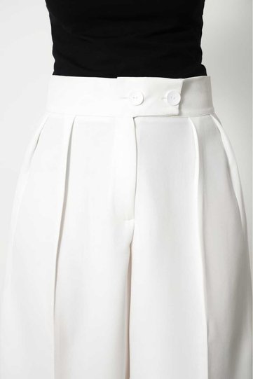 Women's White Pleated High Waist Button-Closure Fabric Palazzo Pants