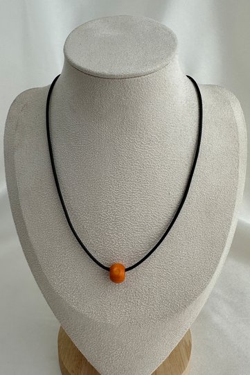 Small Wooden Bead Black String Necklace (40cm)