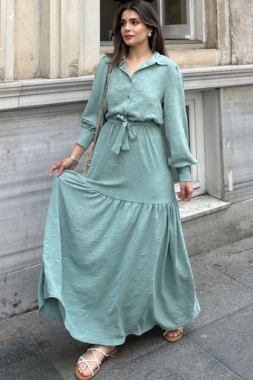 Women's Mint Textured Fabric, Belted Waist, Bubble Sleeve, A-Line, Vintage Maxi Dress - Suitable for Hijab