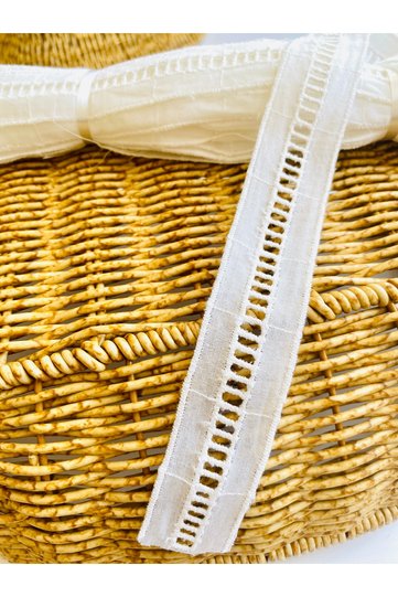 Guipure Fisto Edge Raw Cotton Width 3 cm White Kolber Runner for Napkin Holder Kolber 1 Meter
