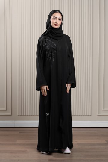 عباية لافينيا للسيدات مع تطريز على الكتف على الجانب الأيمن والأكمام.