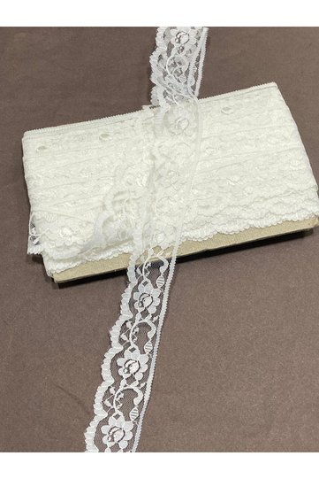 Tulle Lace / 5 Meters / White