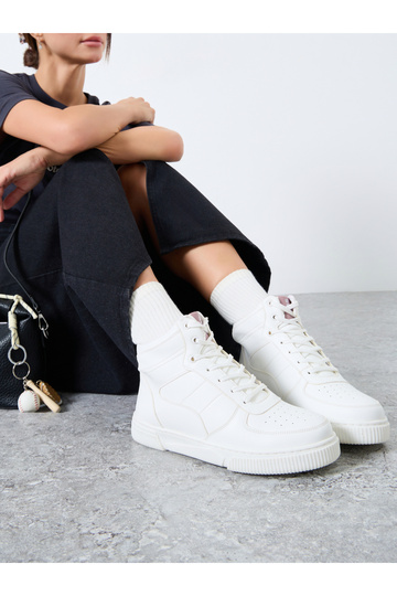 White High-Top Lace Up Sneakers