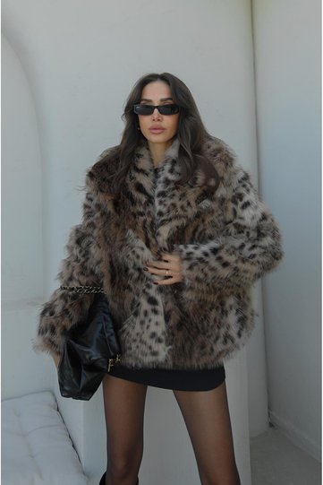 Leopard Printed Faux Fur Coat