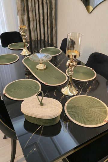 6 Placemat Set with 1 Table Runner and 1 Lidded Decorative Bread Basket Green Beige Patterned Serving Tray