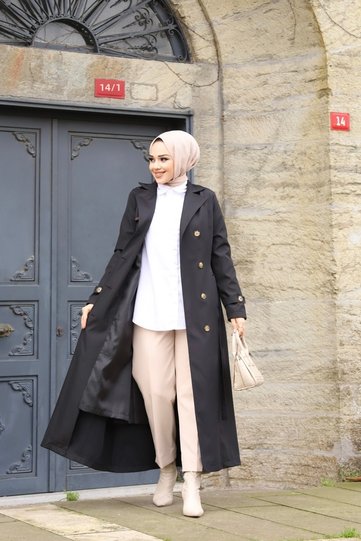 معطف نسائي طويل مبطن بياقة مزدوجة الصدر من ماركة سيزونال بريميوم، أسود اللون.