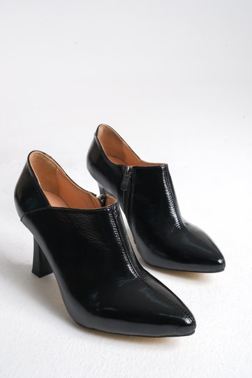 Lando Genuine Leather Black Patent Leather Thin Heeled Bootie