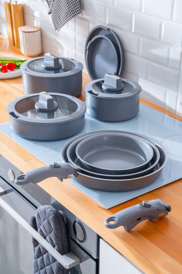 BioGrey 13-Piece Induction-Compatible Cookware & Pan Set