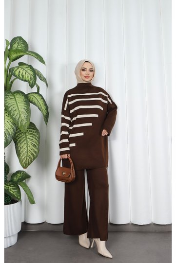 Stripe Detailed Knitwear Set