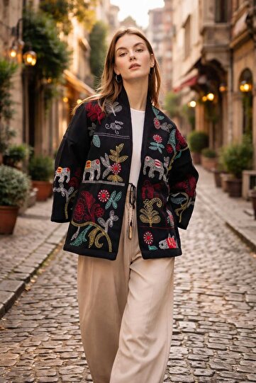 Ethnic Pattern Embroidered Cashmere Jacket