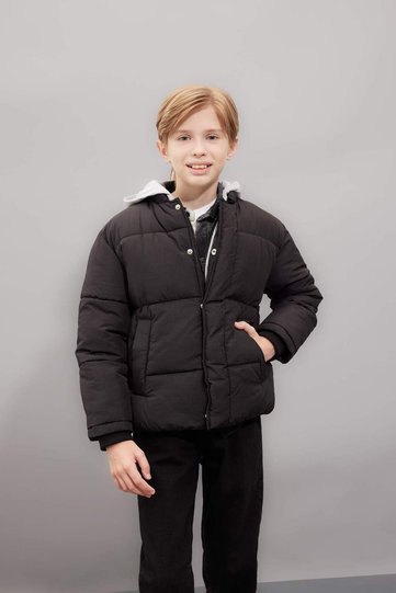 Boy's Water Repellent Inflatable Coat with Removable Hood, Zipper Closure, Snap Fasteners and Pockets C5569A824Wn
