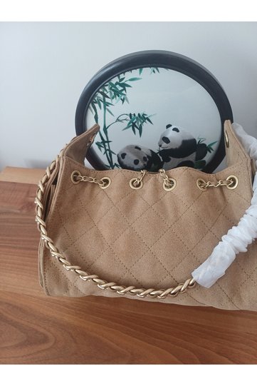 Şhamel Vintage Suede Quilted Ruched Shoulder Bag
