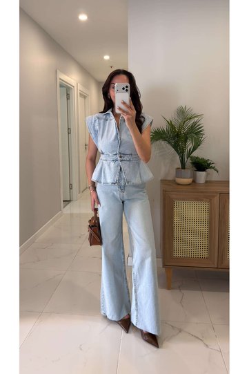 Vinta Ice Blue Cut-Leg Wide Leg Jeans