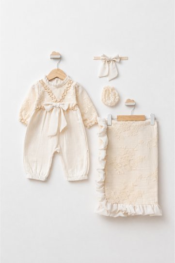 Muslin Lace Detailed Baby Girl Jumpsuit Hat Blanket Set