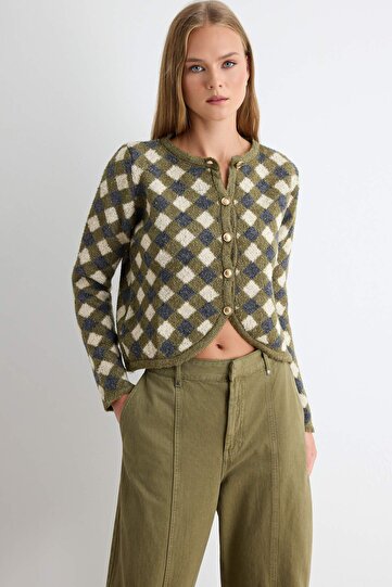 Khaki Baklava/Plaid Patterned Crew Neck Cropped Knit Cardigan Twoaw26Hi00239