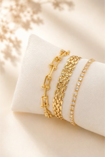 Stylish Design Bracelet Set with Gold Plating