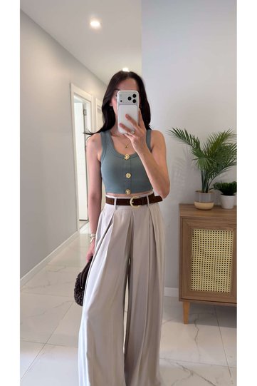 Jinda Green Gold Button Detailed Ribbed Blouse