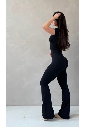 Impact Push-Up Short Gathered Flare Leggings