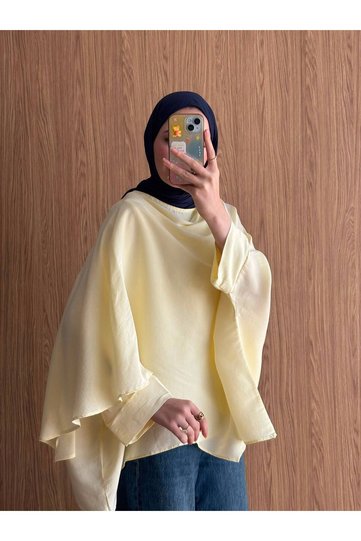قميص نسائي بأكمام جناح الخفاش وياقة شال للحجاب
