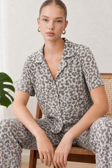 Women's Short Sleeve Comfortable Gray Pajama Set 4731