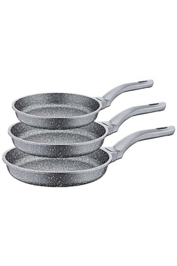 3255 Cast Iron Pan Set