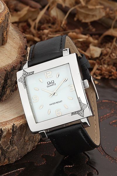Q&Q Women's Wristwatch 3A1904