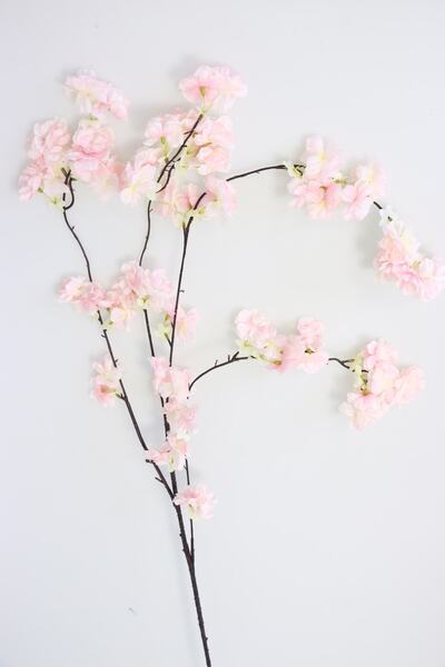 Yapay Çiçek Deposu فرع طويل أنيق باللون الوردي الفاتح - فرع ربيعي متدلي (وردي)