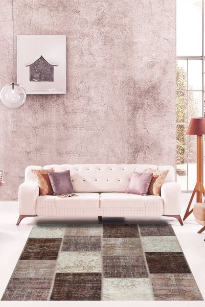 YÜNSER HALI Kahverengi El Dokuma Ve El Dikişli Patchwork Halı