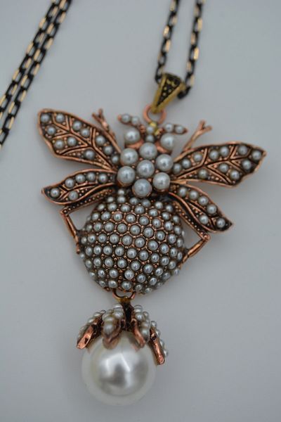 Stoneage Zircon Stone Bee Necklace with Chain Gift and Special Box