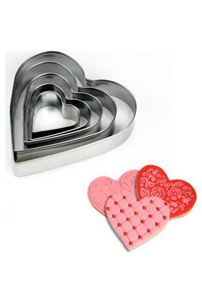 Eminonutoptanci Metal Heart Model Cake Cookie and Pastry Mold Set of 5