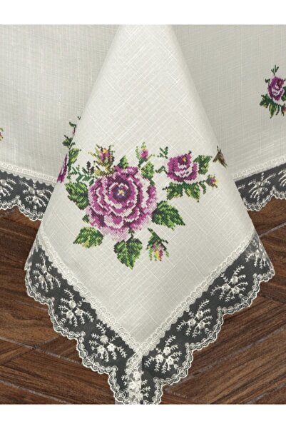 AKSARÇEYİZ Κάλυμμα τραπεζιού με στάμπα σταυροβελονιάς λιλά